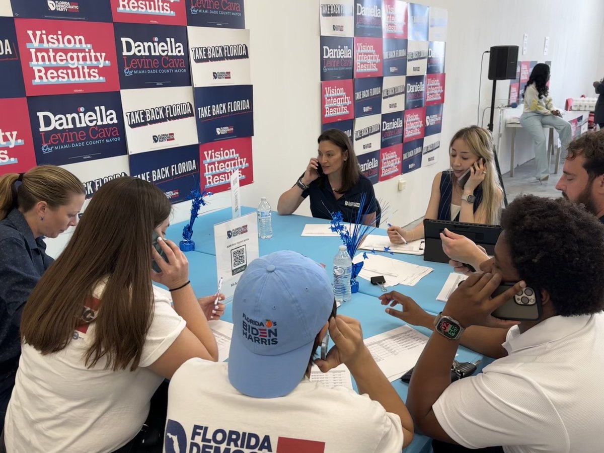 Today, we opened our first #TakeBackFL campaign office in Miami Gardens with Mayor @LevineCava, @MayorRHarris and our new @MiamiDadeDems Chair @ShevrinJones. Miami-Dade Democrats are ready to take back our state in 2024!