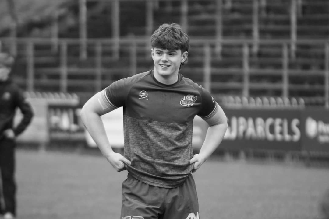 evrfc's tweet photo. Just some of the boys who will be leaving us to play senior rugby next season. Fantastic bunch of young me who have done themselves and the club proud. Good luck boys. Remember @ebbwyouth @evrfc will always be home. Thanks for the memories β€οΈπ€π #alwaysasteelman ππΊπ https://t.co/V424r4GUVI