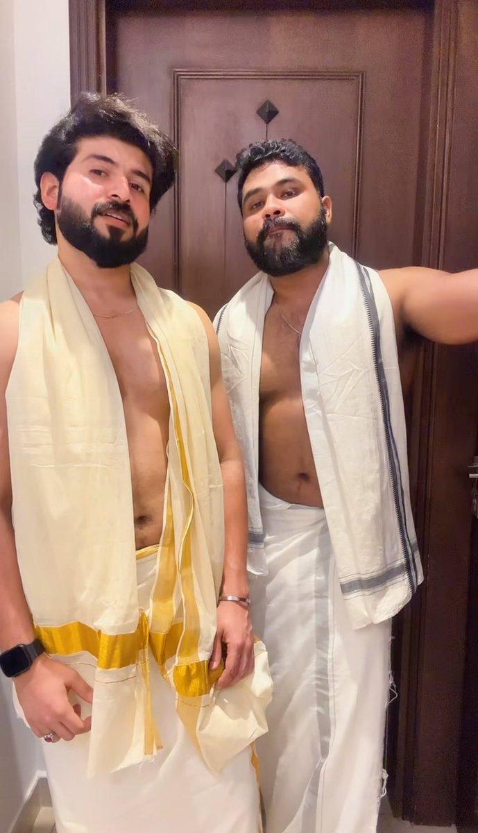 ഇച്ചായന്റെ കുണ്ടിമോൻ tweet media