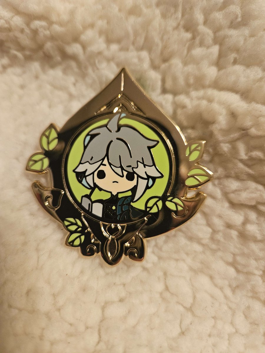 🌿 Production Updates! 🌿

Our cute Alhaitham Enamel Pins are here!! Isn't this design most adorable? 🥰 

✨ Enamel Pin design by Quiss