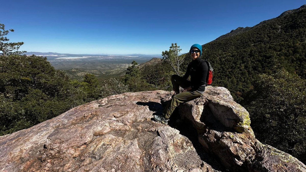 Mt. Wrightson today! Gorgeous views at 6000 ft. Elevation! Nice to see the Oak Trees & even some Pines! #getoutside #getoutdoors #hikingarizona #mountwrightson #Arizona #healthcoach #keto #carnivore #fitover60 #desertlife