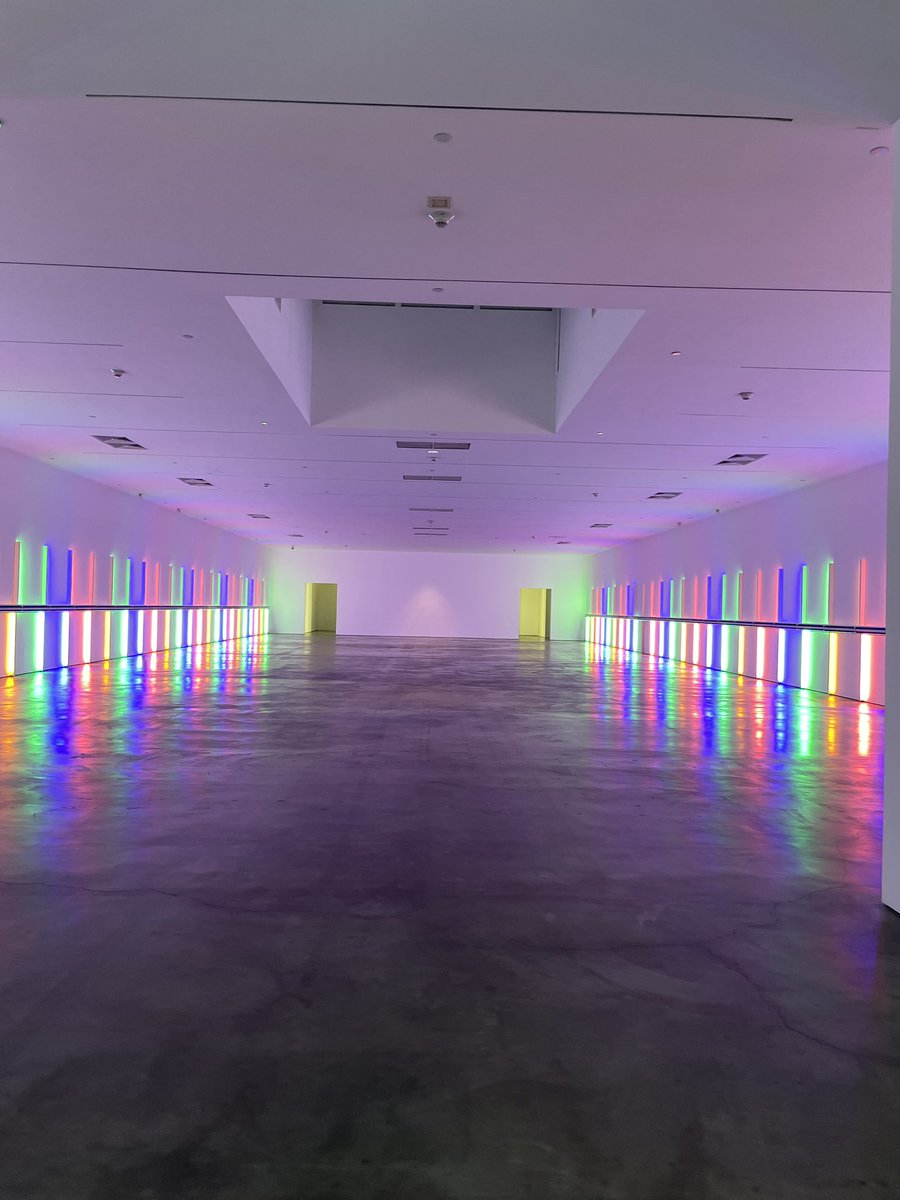 victrver's tweet photo. saw lots of art (most of it I couldn’t photograph) https://t.co/t0Ygb46jK9