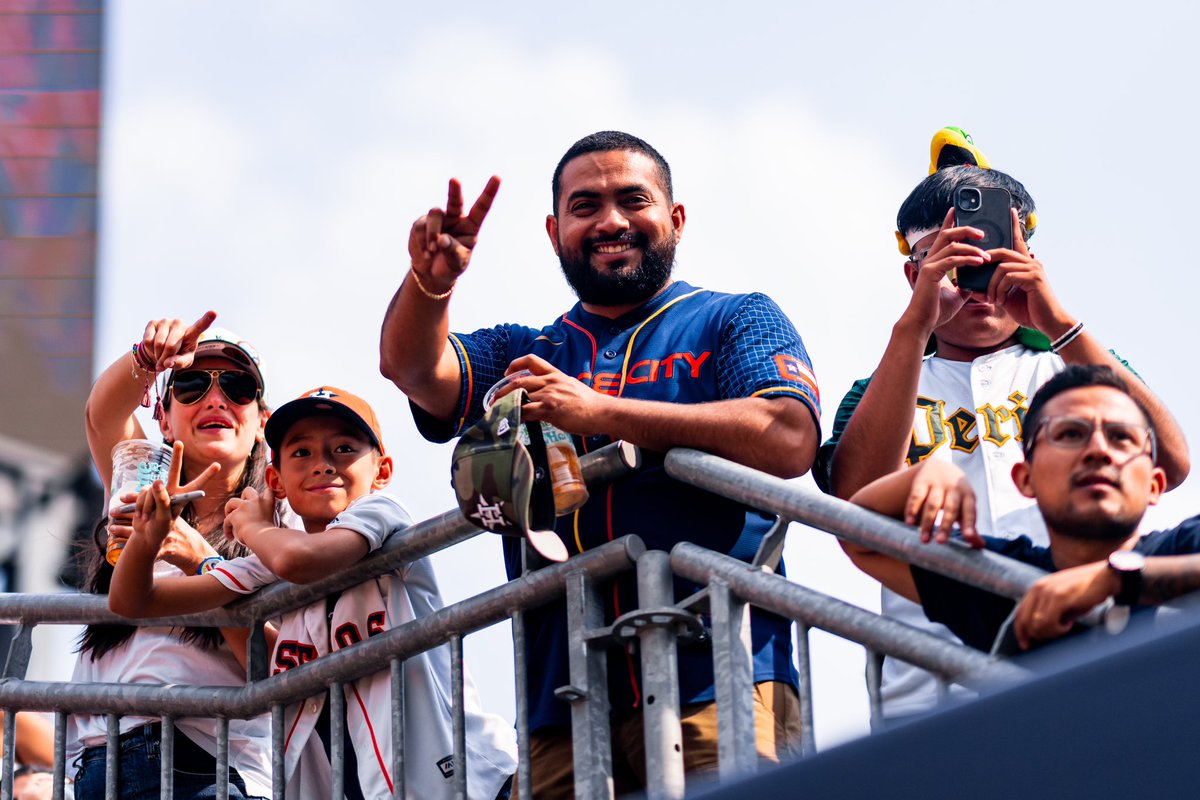 Houston Astros tweet media