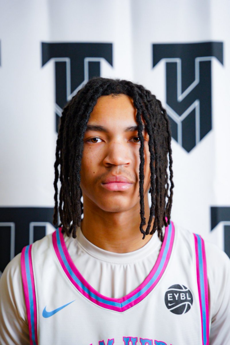 EYBL U16 Session 1 Memphis Averages
Deuce Burkes: 14ppg-44% fg-44% 3pt
Yusef Gray Jr: 13.5ppg-4.5rpg-78% ft
Jacob Broeske: 4ppg-4rpg-75% ft
Amare Hereford: 4.5ppg-58% fg- 1 TO in 4 games