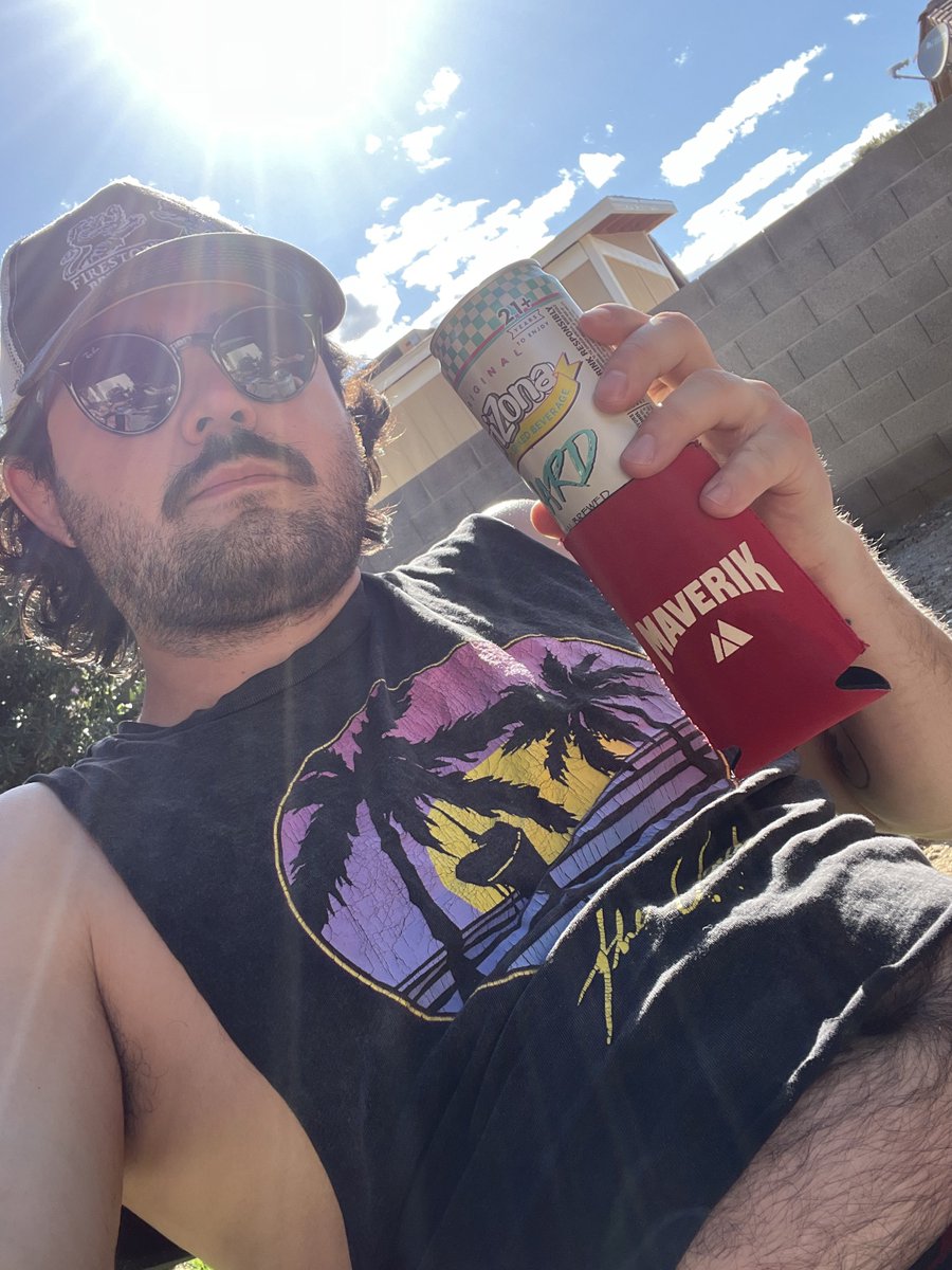 HigueraDTD's tweet photo. Crop top summer ft az hard teas https://t.co/hCrleciXfF