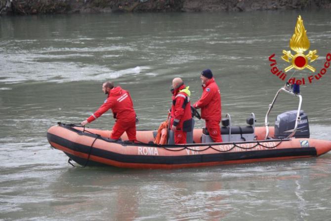 zazoomblog's tweet image. Bagno a Ripoli: cane rischia di annegare in Arno. Salvato dai vigili del fuoco (video) - #Bagno #Ripoli: #rischia #annegare zazoom.it/2024-04-28/bag…