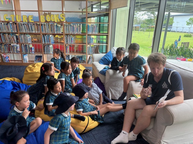 MCMPrePrep's tweet photo. Last week Mr Finn came to read to the Pre-Prep in the Tuesday Tales corner.  Dr Seuss was a popular choice, followed by Quentin Blake's Mr Magnolia and Mrs Armitage and the Big Wave.  Thank you Mr Finn for spending time with the Pre-Prep pupils. https://t.co/61RB25hVVB