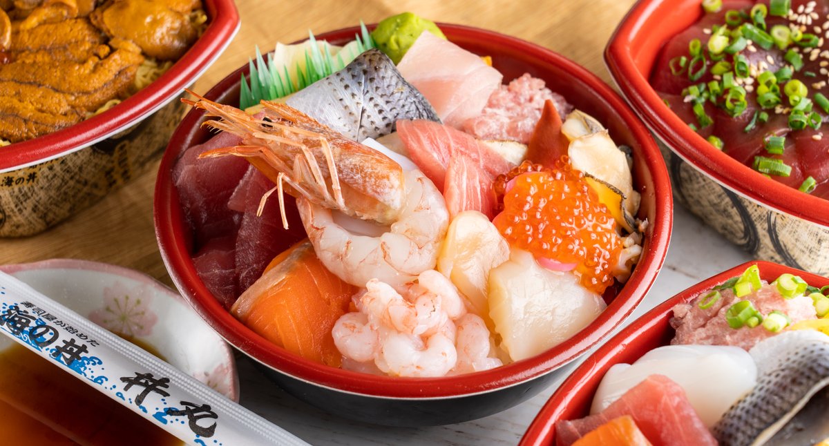 donmasa0803's tweet image. おはよう魚ざいマグロ♪
連休3日目ですね。
電車は空いてました。
街も今は静かです。
お昼くらいに腹時計でみなさんお越しいただけることお待ちしております！