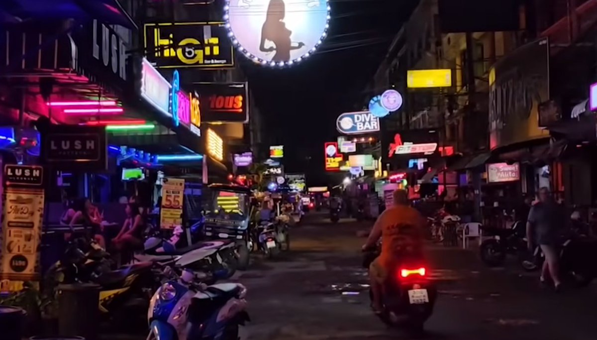 Check out Buzzin Chat Show How to survive a holiday in Pattaya, here are 10 Tips for you! Have a Look it. link below:

youtube.com/watch?v=pH_R8r…

#pattaya #pattayacity #pattayathailand #pattayainfo #pattayaguide #pattayanews #pattayanightlife #pattayalatest