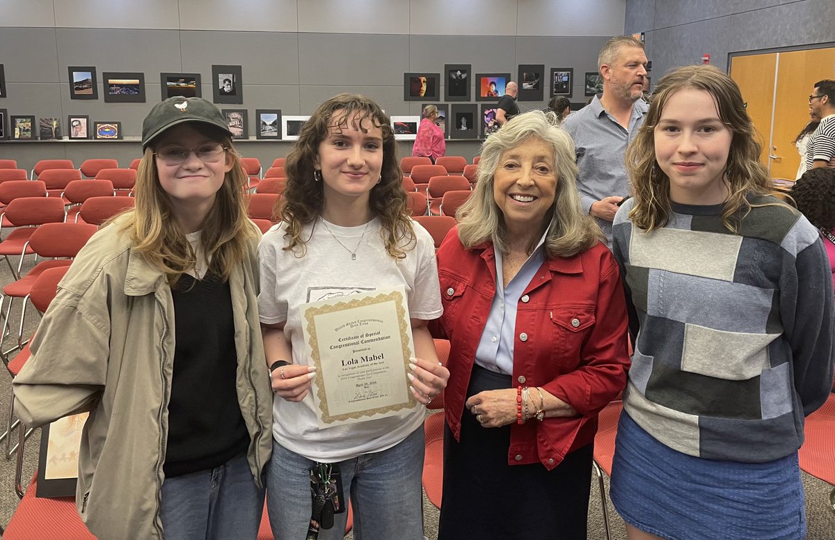 The Congressional Art Competition is a celebration of the creativity fostered #OnlyInDistrictOne. I enjoyed meeting the students participating in this year’s competition. Their amazing talent inspires me. @ClarkCountySch