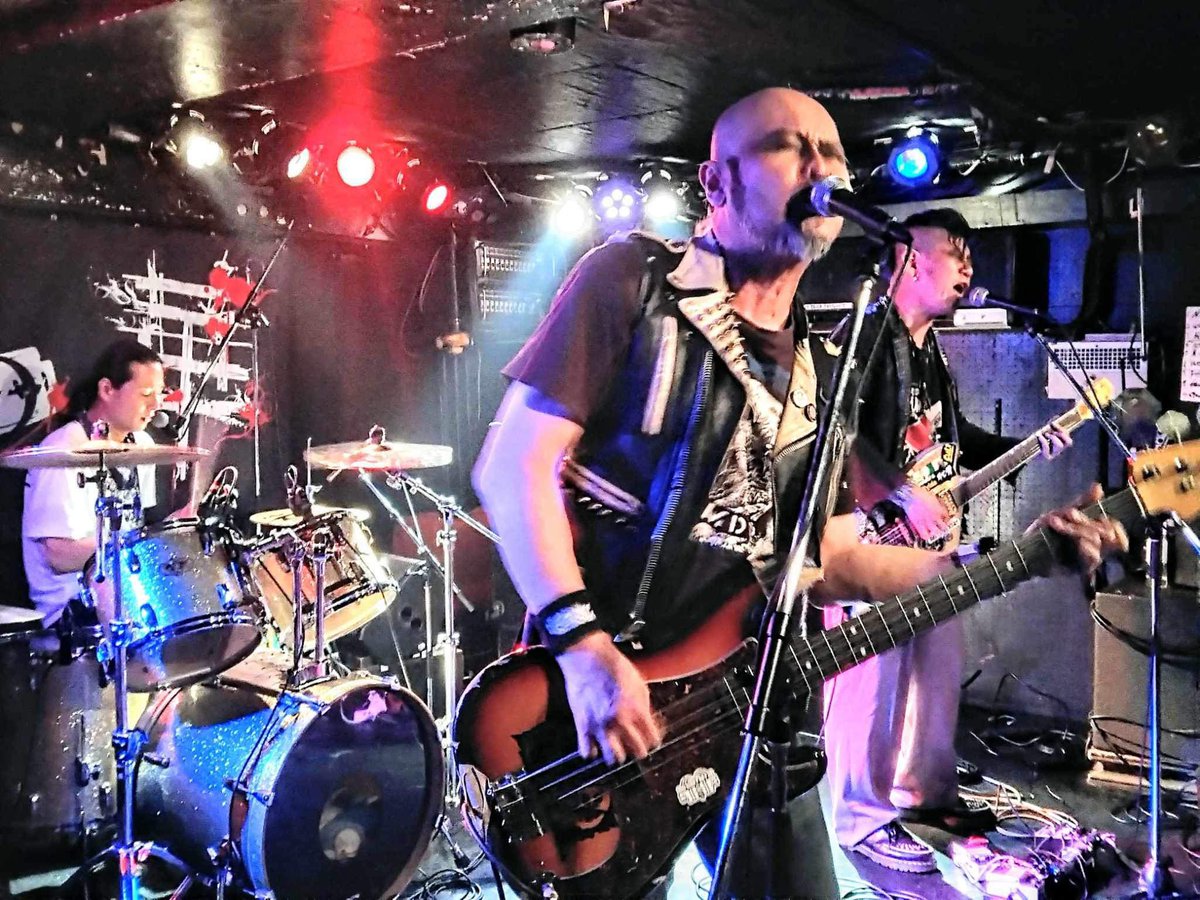 GuyOrigin's tweet photo. 4月28日
悪の華
ORIGIN OF M
2024年新体制
ライブ終了しました!
ハコも企画も対バンも最高なメンツの中
やらせていただき
ありがとうございました!
また東京でライブしたいです!
#originofm
#hiroshimahardcorepunk https://t.co/5BPHmxrdJo