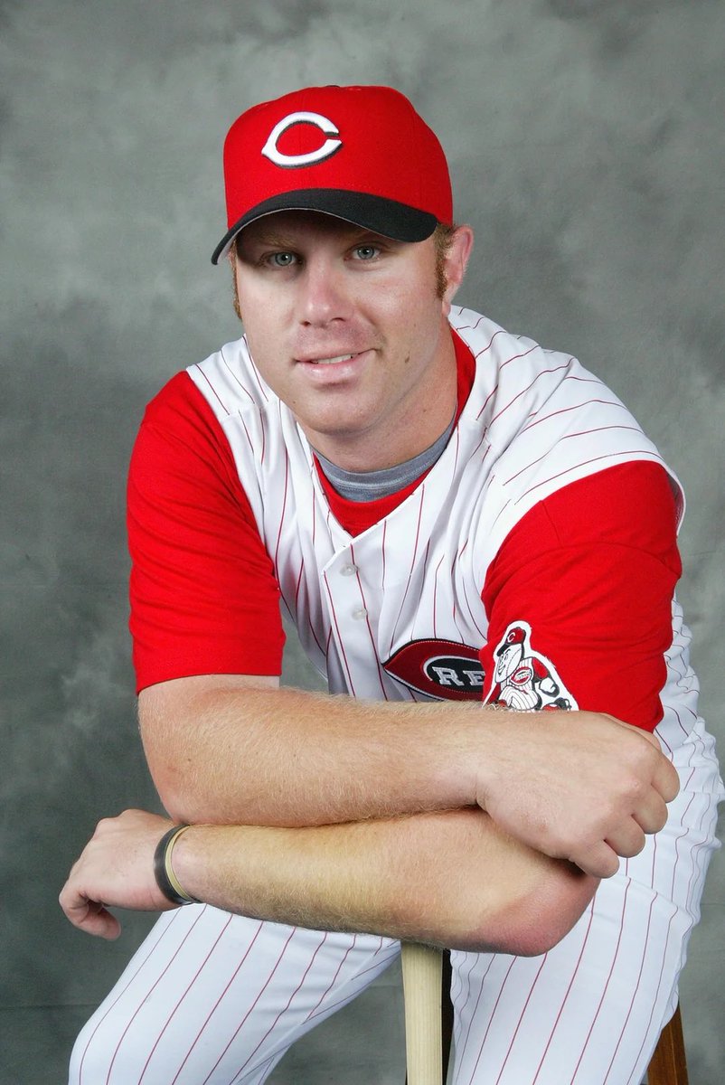 nut_history's tweet image. Adam Dunn:

2005: exactly 40 HRs
2006: exactly 40 HRs
2007: exactly 40 HRs
2008: exactly 40 HRs