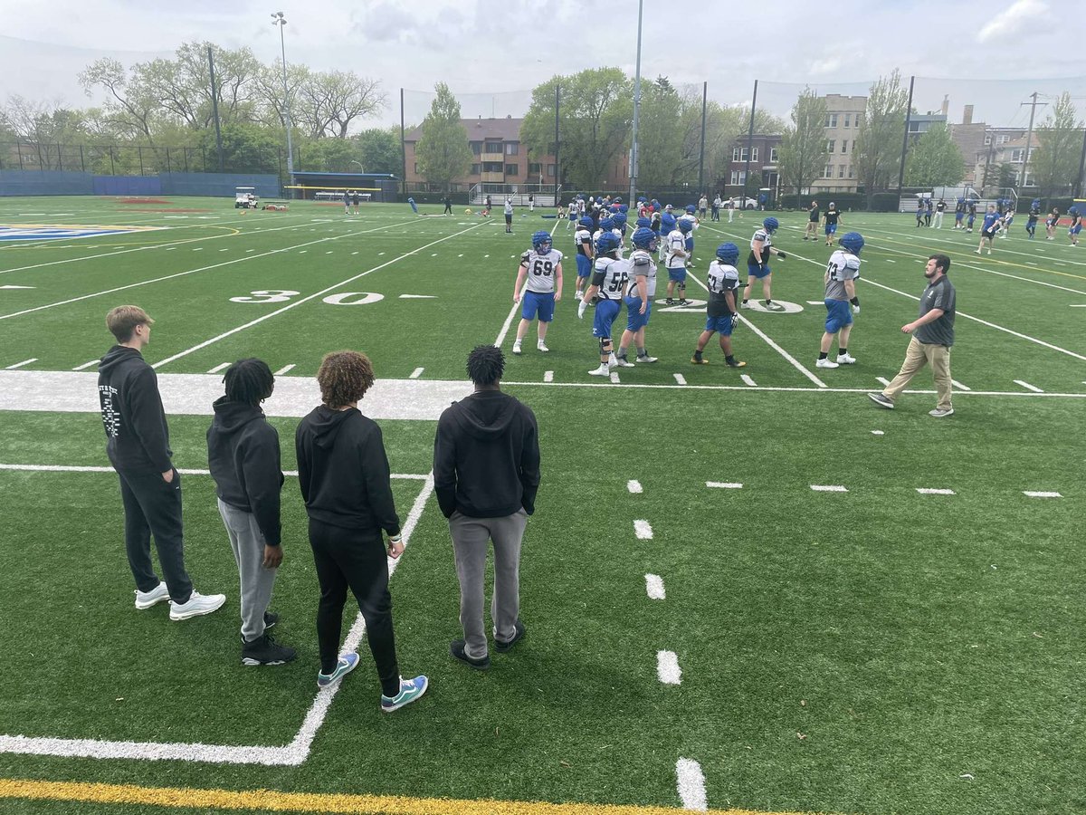 MoCode15's tweet photo. Had and amazing visit at @NPUFootball thank you @Coach_Gaul for inviting me to watch the spring competition day. https://t.co/QOMs8Q6KOX