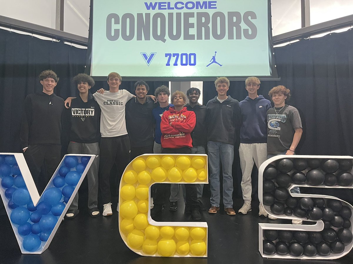 Year 1 coaching with <a href="/CNQR_hoops/">VCS Basketball</a> 
Thanks <a href="/coachwakley73/">ryan wakley</a> for the opportunity. 

4 seniors 
<a href="/mikeyDoctor23/">Michael</a> - <a href="/SWOSUFootball/">SWOSU Football</a> 
<a href="/ayden_hamilton/">Ayden Hamilton</a> - <a href="/Harding_FB/">Harding Football</a> 
<a href="/evanmigliore21/">Evan Migliore</a> - Osu to be a pilot 
<a href="/ChrisMason05/">Chris Mason</a>- the best unsigned 2024. 

Proud of these guys. 2025s up next!