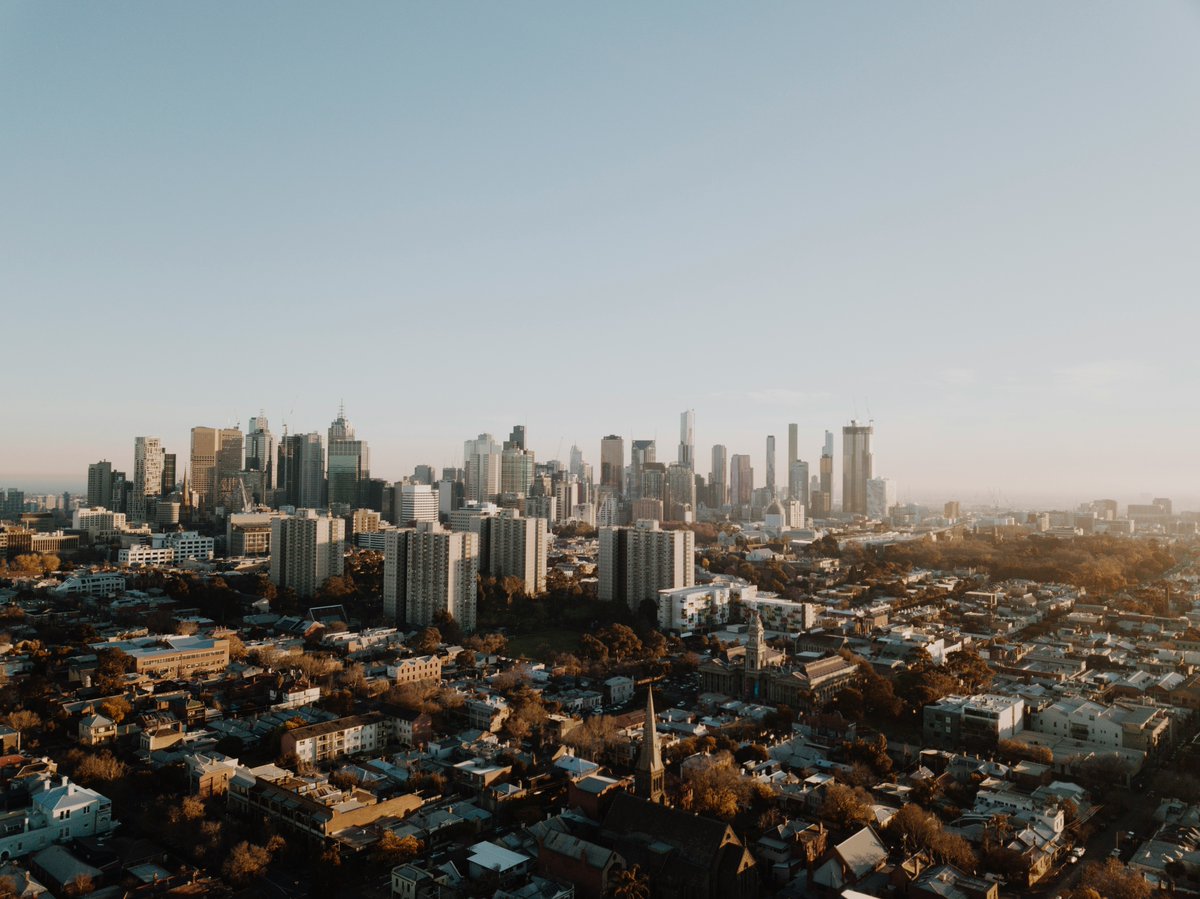 In a newly released report, Deakin Major Infrastructure researchers say there are opportunities to maximise the benefits of infrastructure spending and deliver improved value for money for Victorian taxpayers.

@domdagbui 
@DeakinSEBE 

More: deakin.edu.au/about-deakin/n…