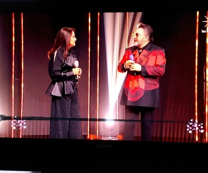 AriiannaPR's tweet photo. @juegodevoces WOoW!! @juegodevoces @LuceroMexico @LuceroMijaresOf @MijaresOficial @DanielaRomoWeb https://t.co/A81vPCPzn6