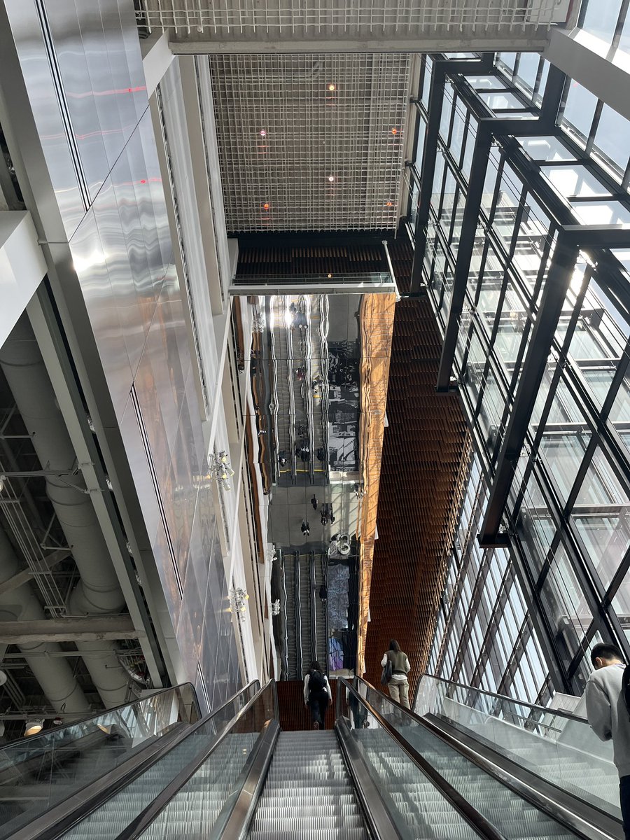 Halleh B. Balch (@hallehbalch) on Twitter photo Terrific week in the very cool Seattle convention center catching up with folks, hearing about great science, & presenting our work on #nanophotonics for #oceanography <a href="/Materials_MRS/">Materials Research Society (MRS)</a> #S24MRS! Terrific week in the very cool Seattle convention center catching up with folks, hearing about great science, & presenting our work on #nanophotonics for #oceanography <a href="/Materials_MRS/">Materials Research Society (MRS)</a> #S24MRS!