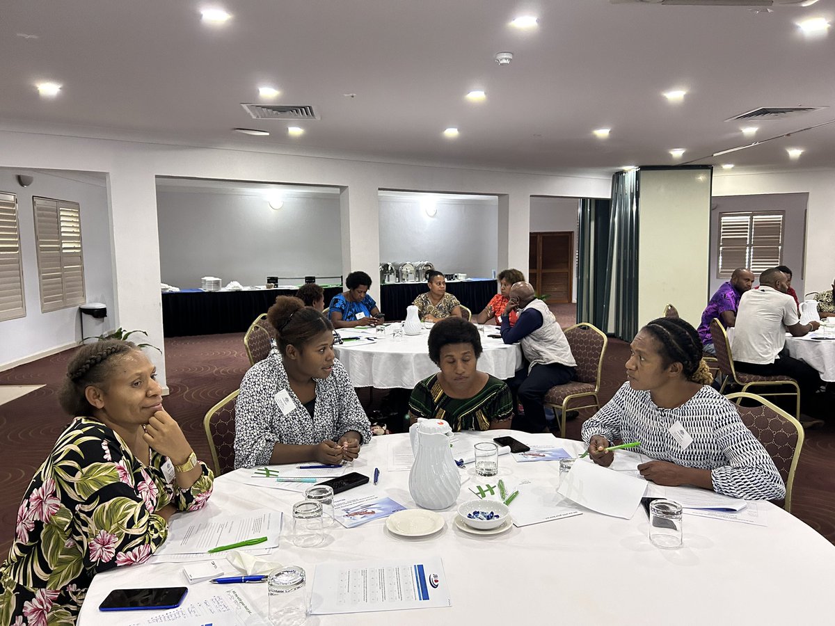 Back in #PNG to deliver the @JBIEBHC Clinical Leadership Workshop (Leading healthcare workers through change) to @AustraliaAwards #midwifery alumni, with @alexamcarthur1