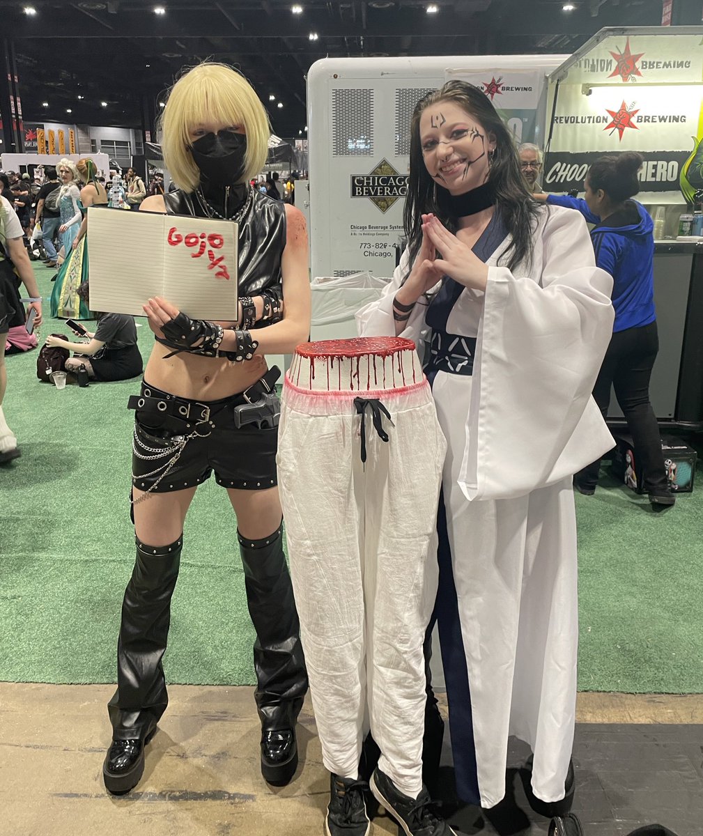 yourenextxoxo's tweet photo. (CW for spoilers and bc of the fake gore)

Mello was 100% responsible yall trust me 
#C2E22024 https://t.co/0PaREBMwQf