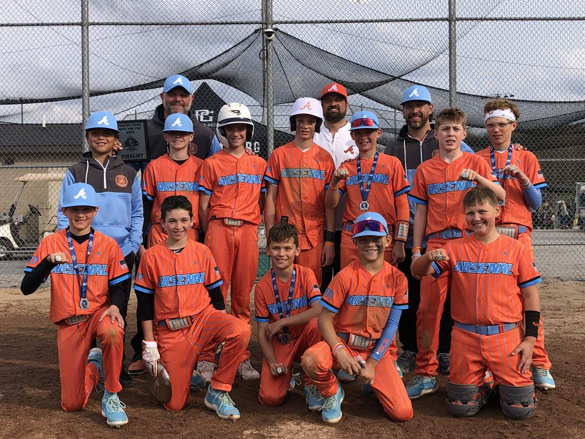 12U AA has wrapped up and your #BATLfortheWest final awards go to Champions: Michigan Batmen Runner-Ups: Michigan Arsenal Baseball Tournament MVP: Brady Bilina Michigan Batmen Tournament MVPitcher: Jace Condon Michigan Arsenal @PG_OhioValley @BaseballBatl