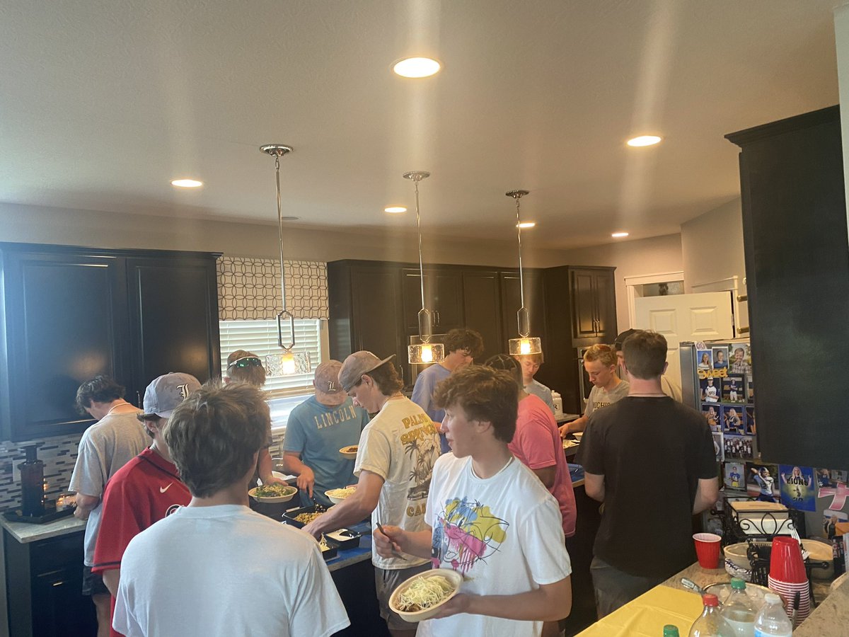 Gahanna Varsity Baseball tweet media