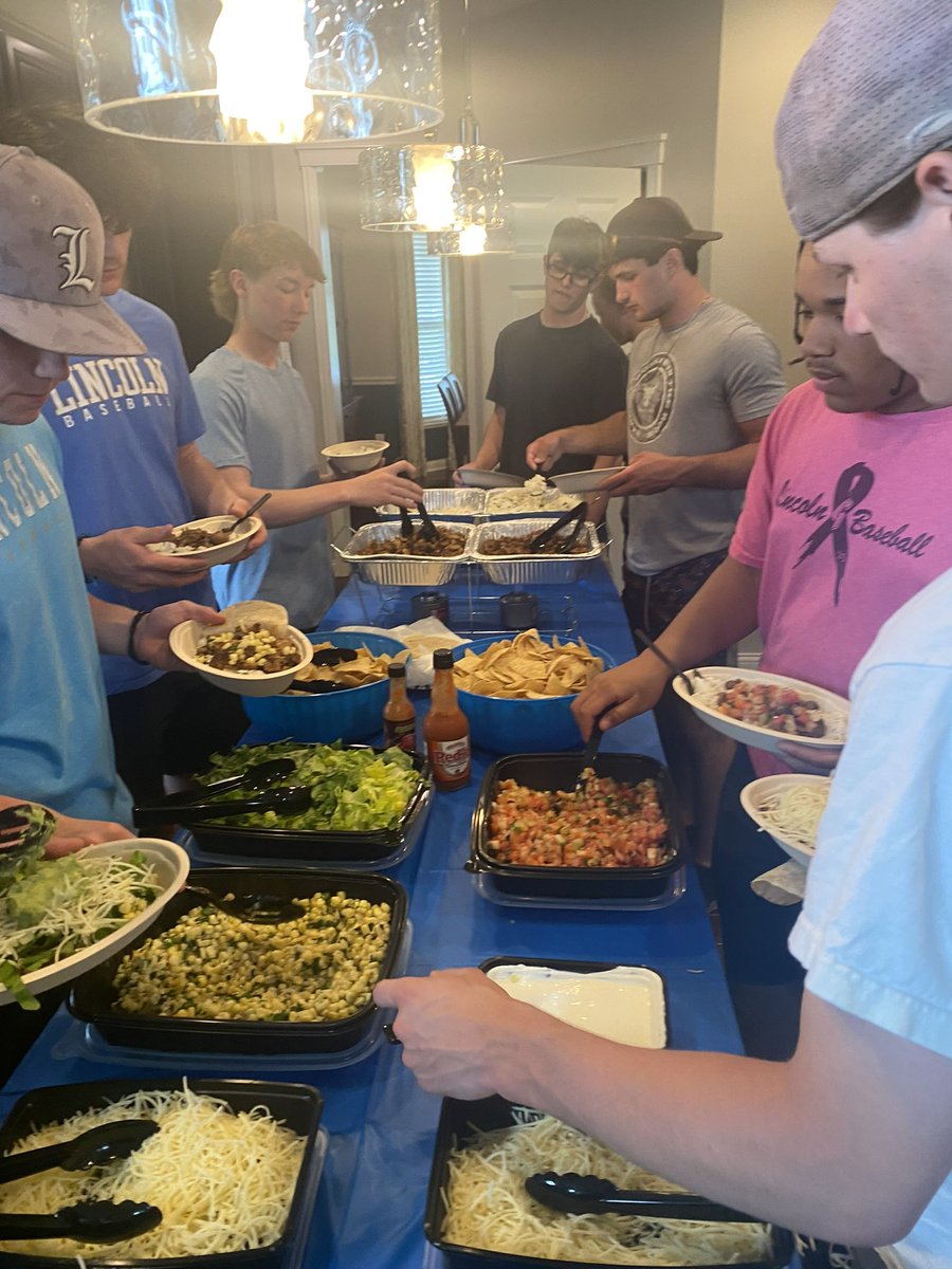 Gahanna Varsity Baseball tweet media