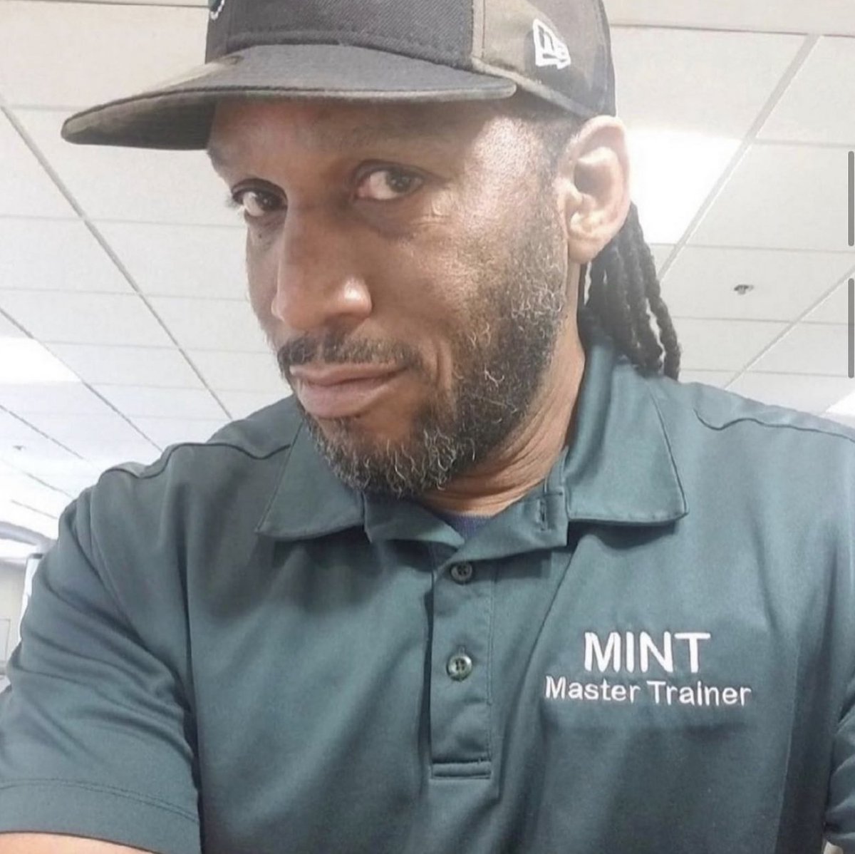 Our #SundaySpotlight is #PersonalTrainer, Chris Barnes. Chris has been a trainer since 2004, specializing in core training. He advises, “This is the first day of the rest of your life; it’s not just a season but a lifestyle!”​​​​​​​​

Work with Chris; email Bresni@mintdc.com.