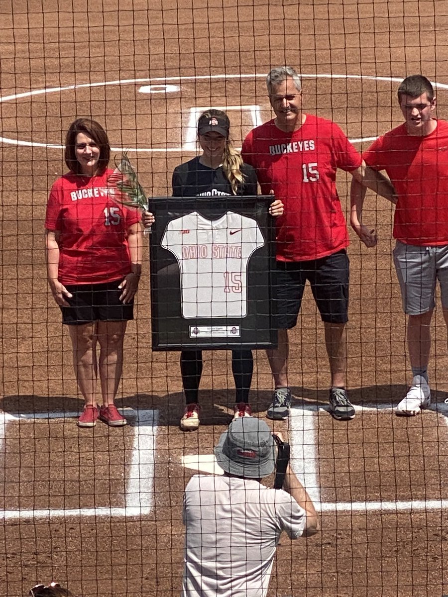 SHSmustangsSB's tweet photo. Went down to buckeye field cheering on @kirsteneppele one last time. What you have done for the game in our community will never be forgotten. I’m so glad we were able to be a small part of your huge journey. We couldn’t be more proud of you! We also love a senior day HR! ❤️ https://t.co/FMWSu6GuRJ