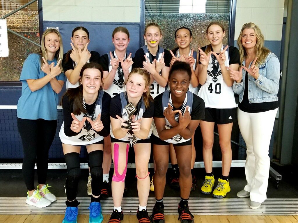 Claire Lytle tweet media