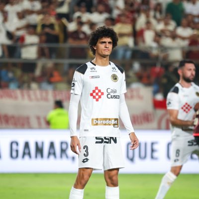 FranzSchmidtS4's tweet photo. #NuevaFotoDePerfil https://t.co/hal6D1X6ZP