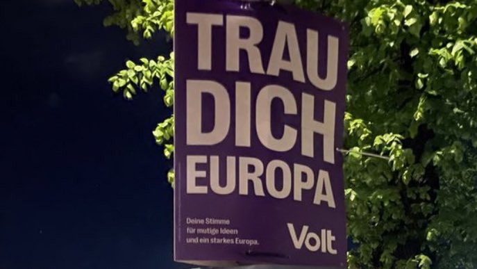 achso dass hier ist grad das europa was sich noch nich 'traut' ich will garnich wissen was rauskommt wenn es sich 'traut'