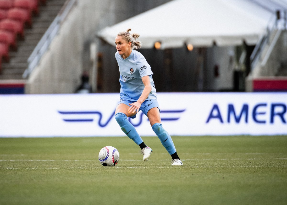 Earned a clean sheet on the road ✅ #HoustonDash