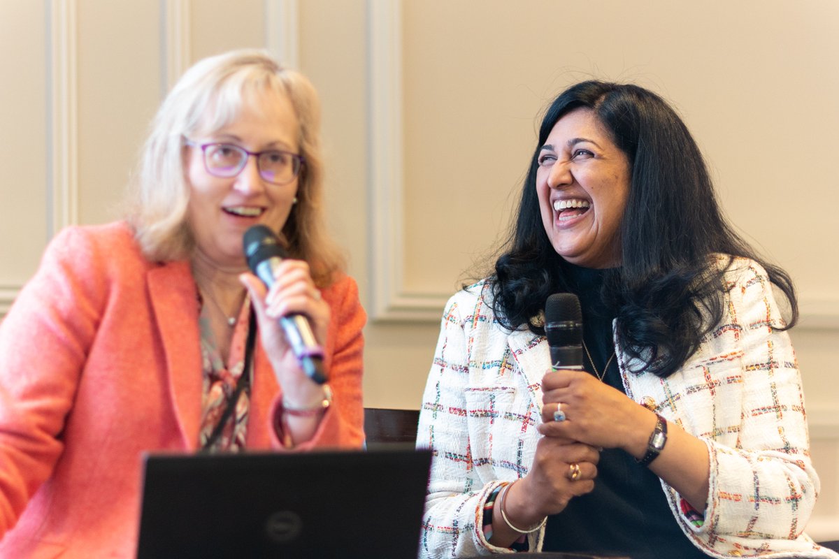 Official pics of the All Ireland Lung Cancer Conference 2024 are out #AILCC24! 

Thanks to faculty, attendees &amp; the organizing committee for an unforgettable event

Till 2026 

<a href="/CancerCentreIre/">Beaumont RCSI Cancer Centre</a> <a href="/CancerInstIRE/">Trinity St James's Cancer Institute</a> <a href="/CanResUCC/">Cancer Research @UCC</a> <a href="/uniofgalway/">Ollscoil na Gaillimhe | University of Galway</a> <a href="/MaterTrials/">Cancer Trials Mater</a> <a href="/UL/">University Of Limerick</a> <a href="/svuh/">St Vincent's University Hospital (SVUH)</a> <a href="/IASLC/">IASLC</a> <a href="/myESMO/">ESMO - Eur. Oncology</a>