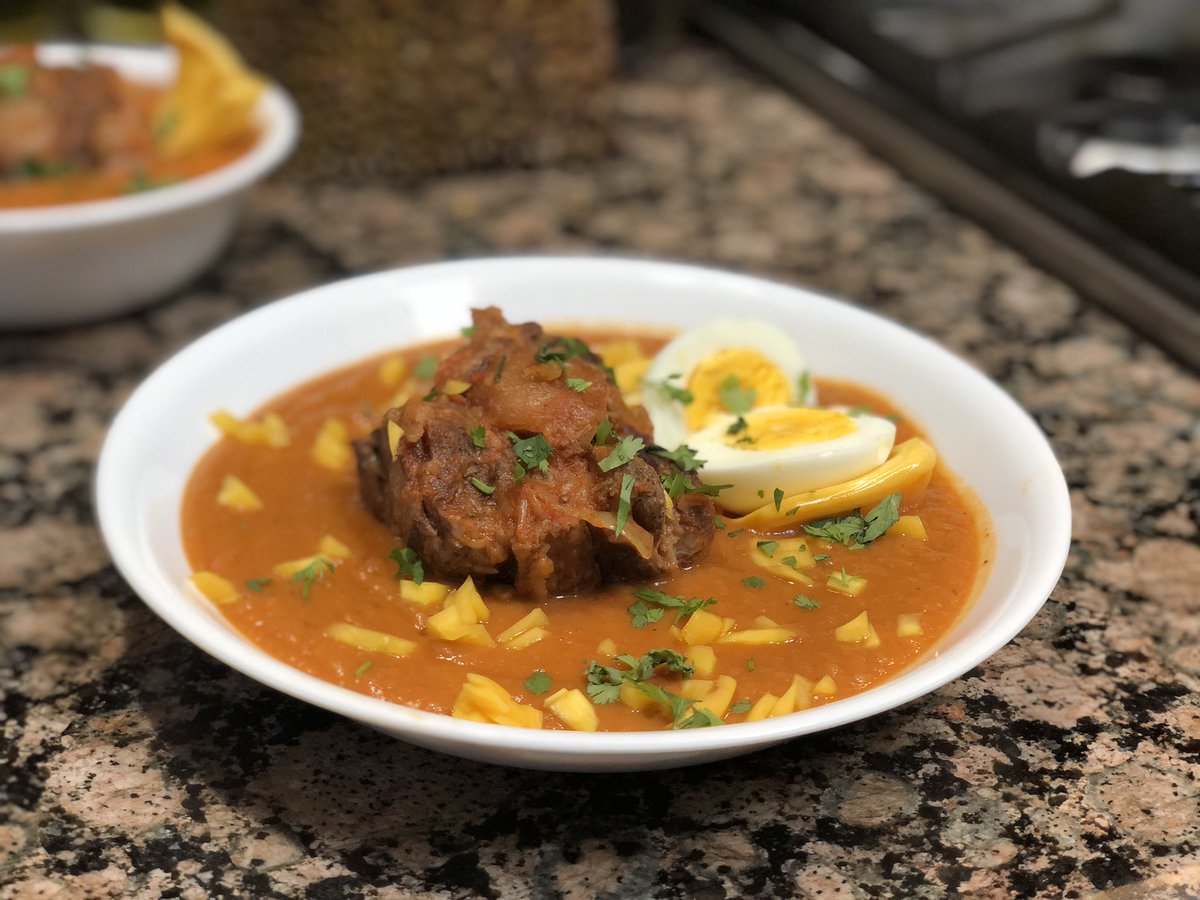 G0atBabe's tweet photo. Oxtail w/ jackfruit gazpacho, side of egg topped w/ cilantro https://t.co/hbeVGmCSiO