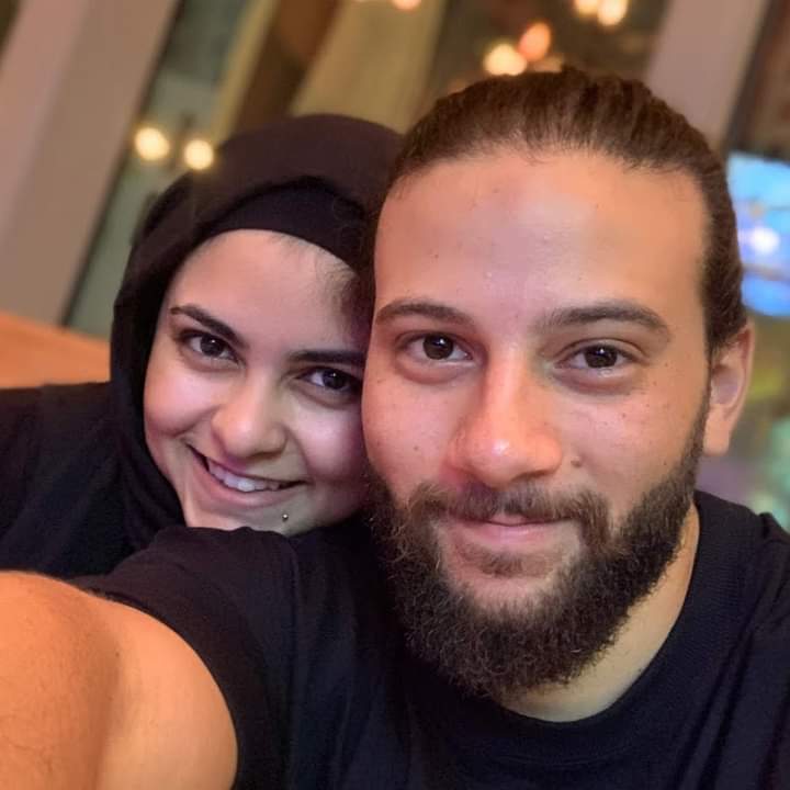 1Sufian_9's tweet photo. عديت على بوست بالصدفة ولقيت انهم انفصلوا 
رغم إنى كنت بشوف حبهُم لبعض حاجة حقيقة مش شغل سوشيال وترند، بتهيألى كده الواحد يقفل فِكرة الجواز دى ونريح دماغنا ونعيش فى سلام الكام يوم دول https://t.co/6GLiuUTi5n