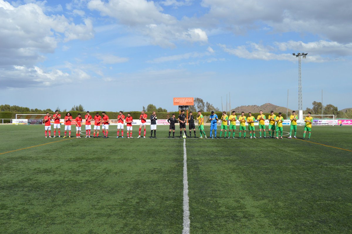 MURADPALMERAL's tweet photo. 𝙋𝙍𝙄𝙈𝙀𝙍𝘼 𝘼𝙐𝙏𝙊𝙉𝙊𝙈𝙄𝘾𝘼 | 𝙅27
📸 Imágenes del partido

#CDLumbreras 3 VS 2 #ADPalmeral 2

FT: Antonio Hernández
@hruiz1974

#adpalmeral #palmeral #somospalmeral https://t.co/sWSw0yXlyT