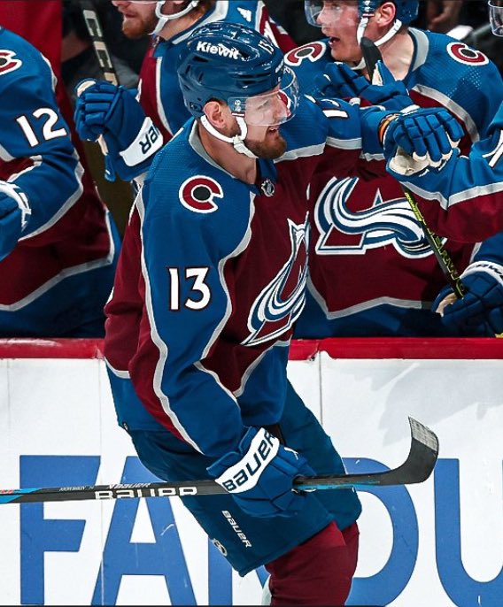 cmrobbinz's tweet photo. CHUGGA CHUGGA CHU CHU!
Fatty hatty!!!! 🧢🧢🧢
#GoAvsGo
#stanleycupplayoffs
#becauseitsthecup https://t.co/qOMWJNQ8V0