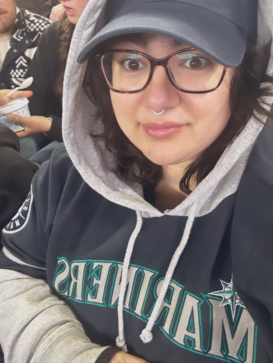 tina narvaez jr tweet media
