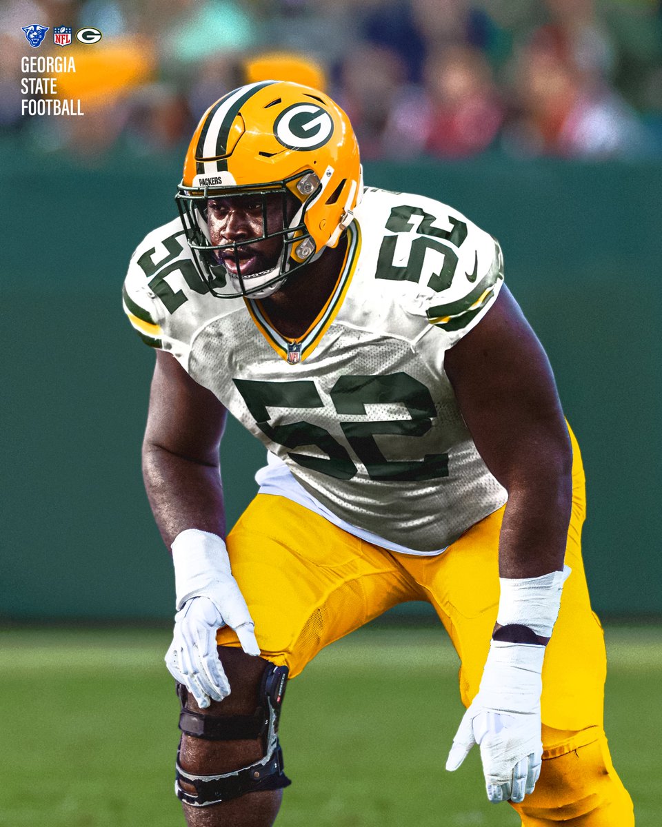 Looking good in the Green & Gold 🧀

#LightItBlue | #GoPackGo