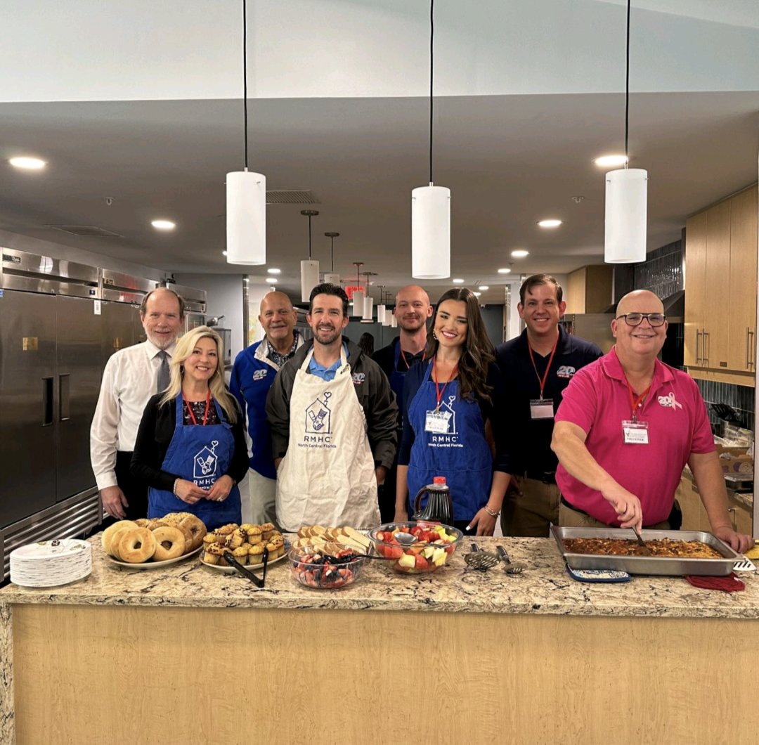 We're overwhelmed with gratitude for our Breakfast Brigaders @WCJBTV20 for providing a delicious breakfast for our families! If you want to get involved with breakfast for families, please visit bit.ly/NCFVisitingChef! 🍽️❤️ #KeepingFamiliesClose #forRMHC