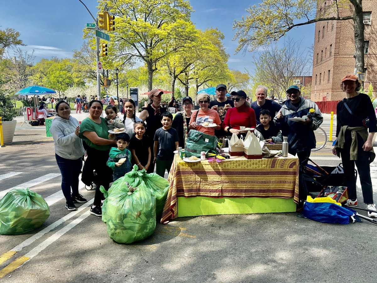 The Sanitation Foundation’s Big Spring Clean in celebration of Earth Month was a HUGE SUCCESS! 18 volunteers & walked block by block & collected 70 lbs of litter.  Wow!

#OpenStreets
#34AveOpenStreets 
#JacksonHeights
#citiesforpeople
#bigspringclean