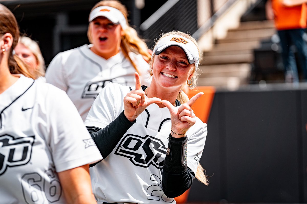 cowgirlsb tweet picture