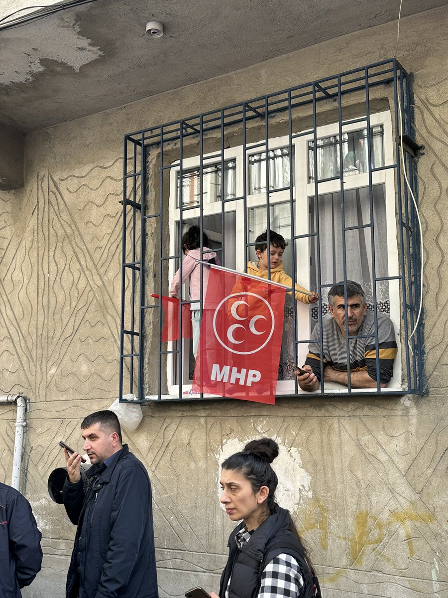 Milliyetçi Hareket Partisi; ülkemizin, devletimizin, tüm Türk aleminin yıkılmaz kalesi.Hamdolsun🇹🇷