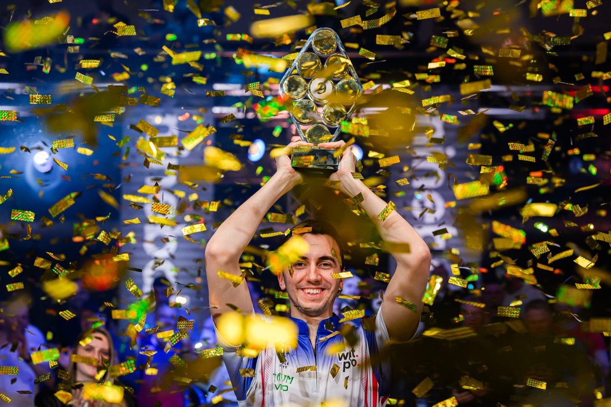 MatchroomPool's tweet photo. History created in Hildesheim π»π₯
#WorldPoolMasters π https://t.co/JtVonVNsoL