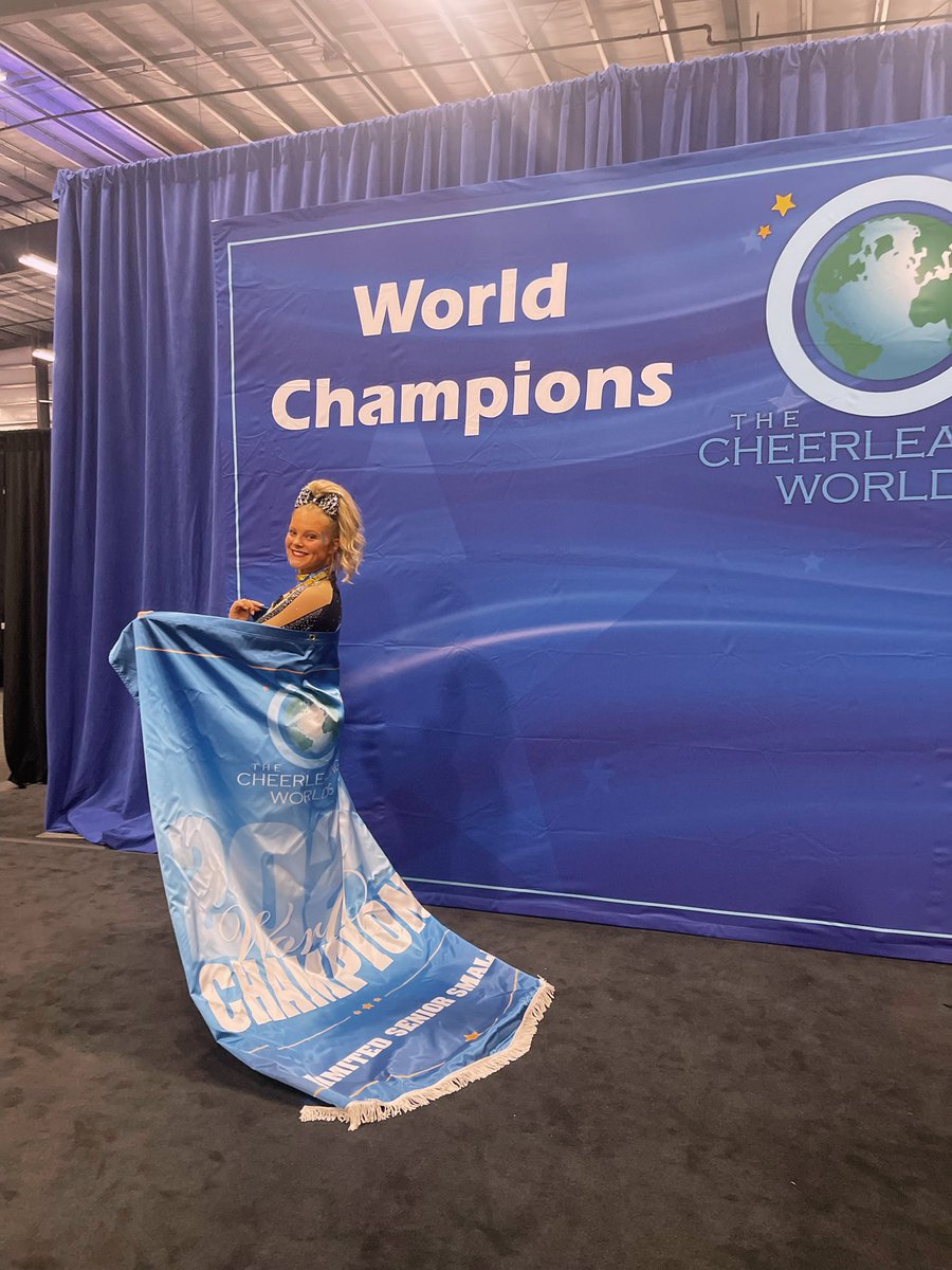 I am a 2024 WORLD CHAMPION. 🩵💍

Aqua you hold my heart.