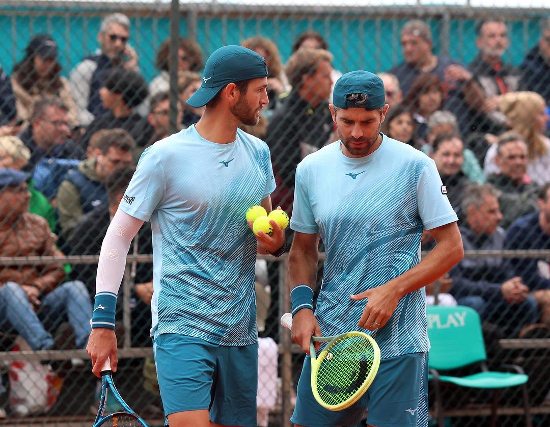 🚨 Simone Bolelli e Andrea Vavassori sfideranno Daniil Medvedev e Tommy Paul nel primo turno del torneo di doppio!