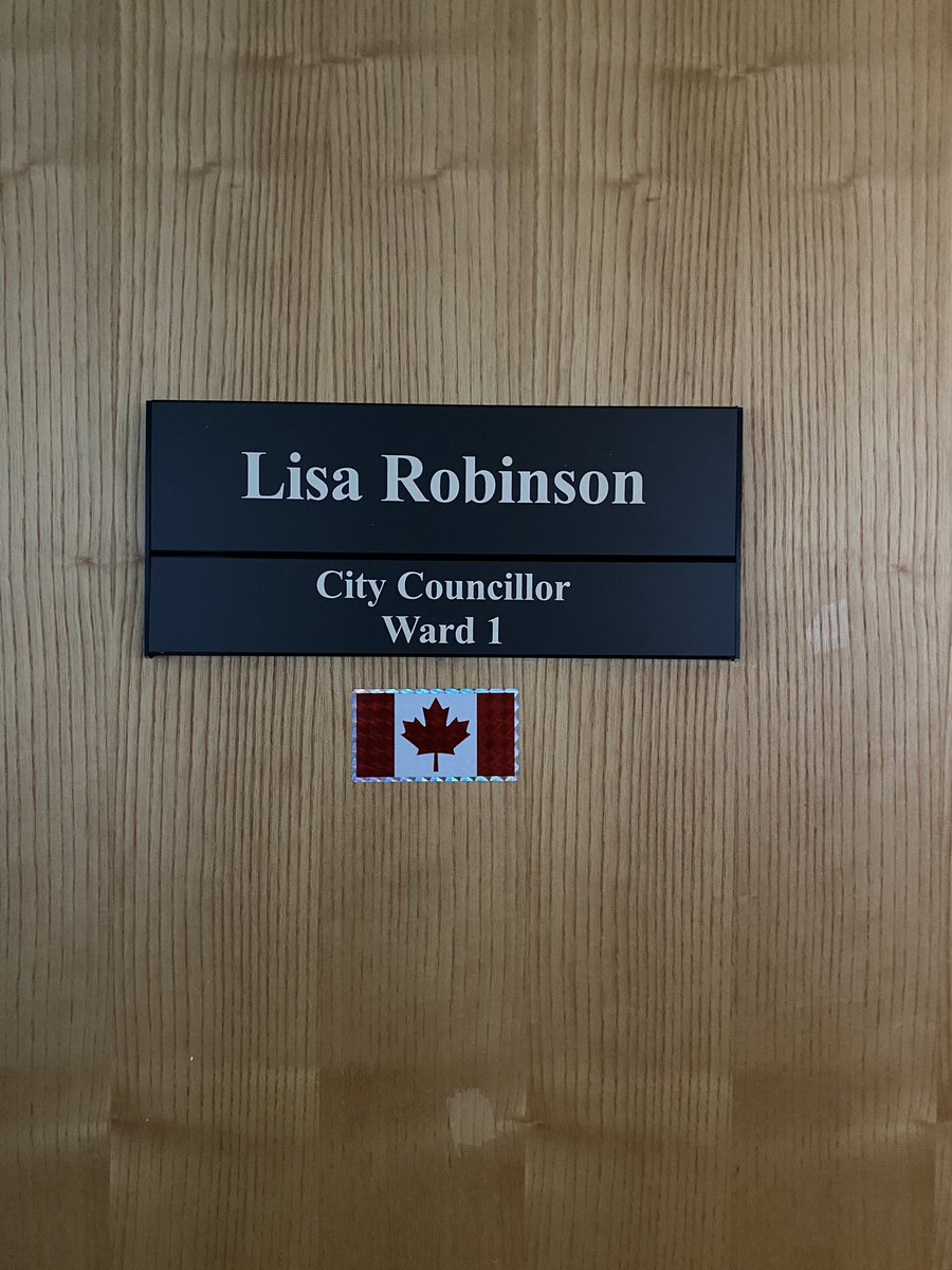 I’m the only member of Council with a Canadian flag on my door. While most don’t have anything on their doors, two other Councillors have flags, but not Canadian ones. Unity and neutrality requires us to stand together under one flag, the Canadian flag. ❤️🇨🇦