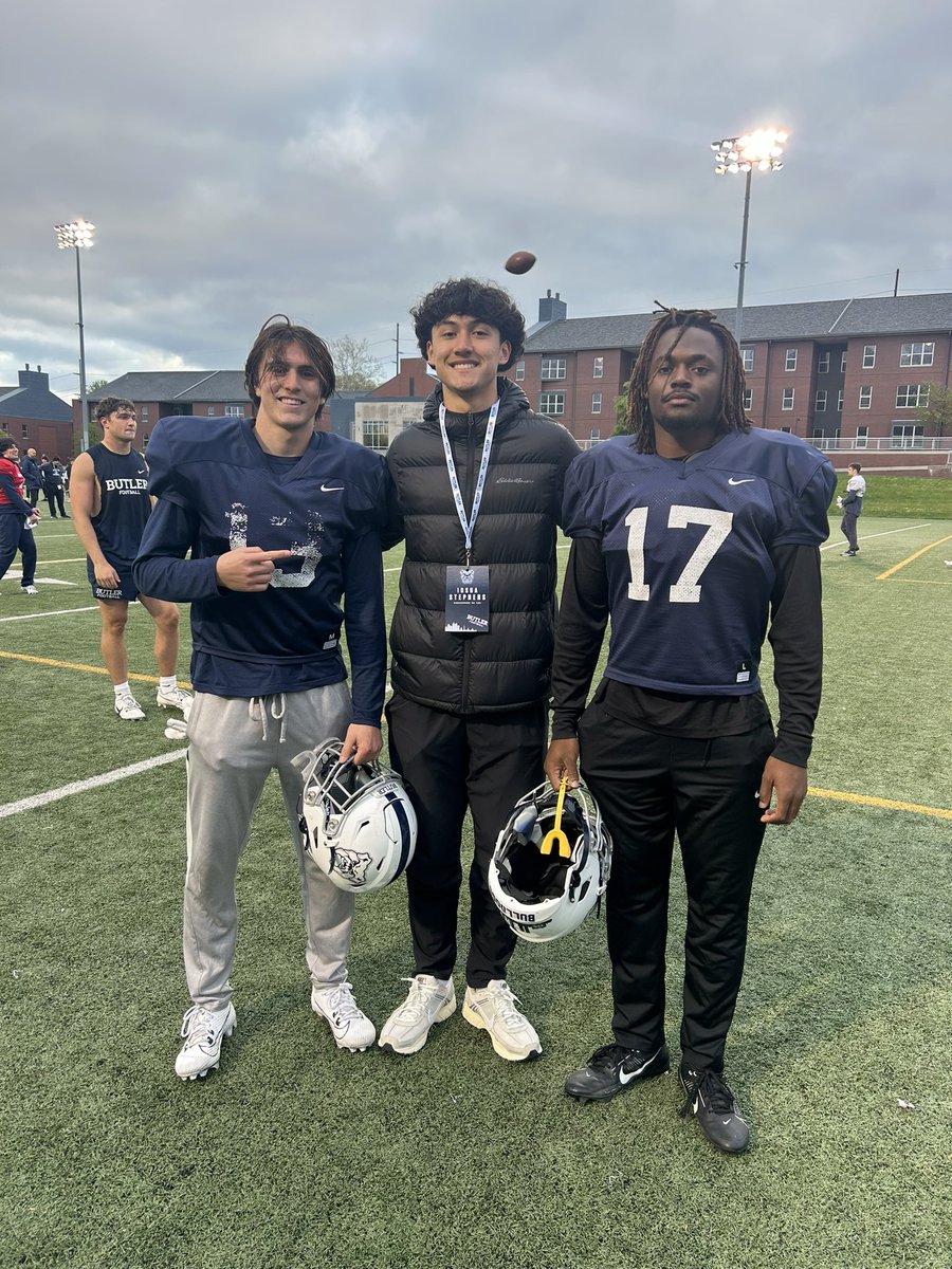 IosuaStephens's tweet photo. Had an amazing time @ButlerUFootball last Thursday for 6am practice! Thanks @EddieSchott for the invitation and to all the coaches who introduced themselves! Fun to reconnect with 2 seatbelt committee members @CloydNickolas @MichaelWill_24! https://t.co/nfLGk1uS0w