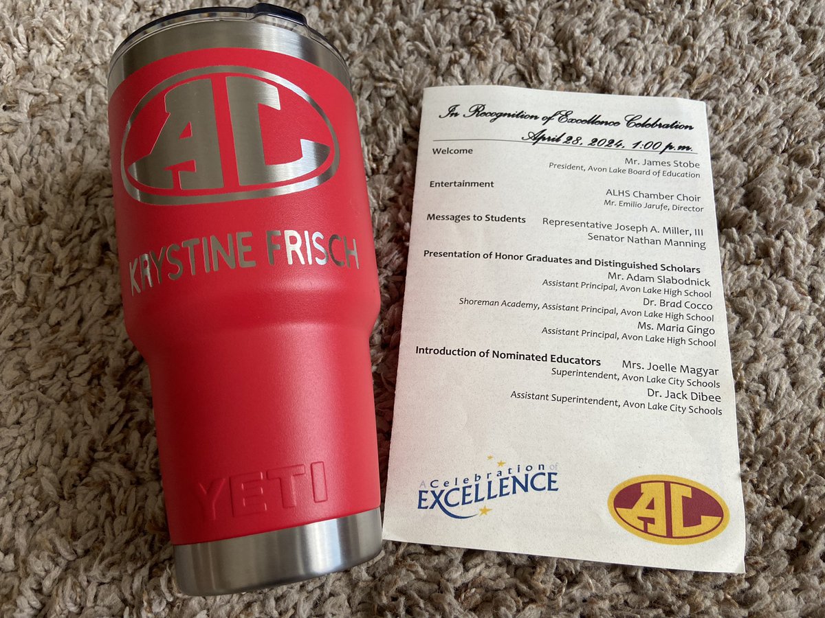 My school district recognizes honor students, who nominate someone who made a difference in their lives. Students and teachers/coaches were honored today. I was blessed to be nominated by a graduating senior. Sincere gratitude! ❤️ 
@MMay_ALHS <a href="/ALCurriculum/">Avon Lake Schools Assistant Superintendent</a> <a href="/ALCSsuper/">ALCSsuper</a> <a href="/AvonLake_HS/">Avon Lake HighSchool</a>