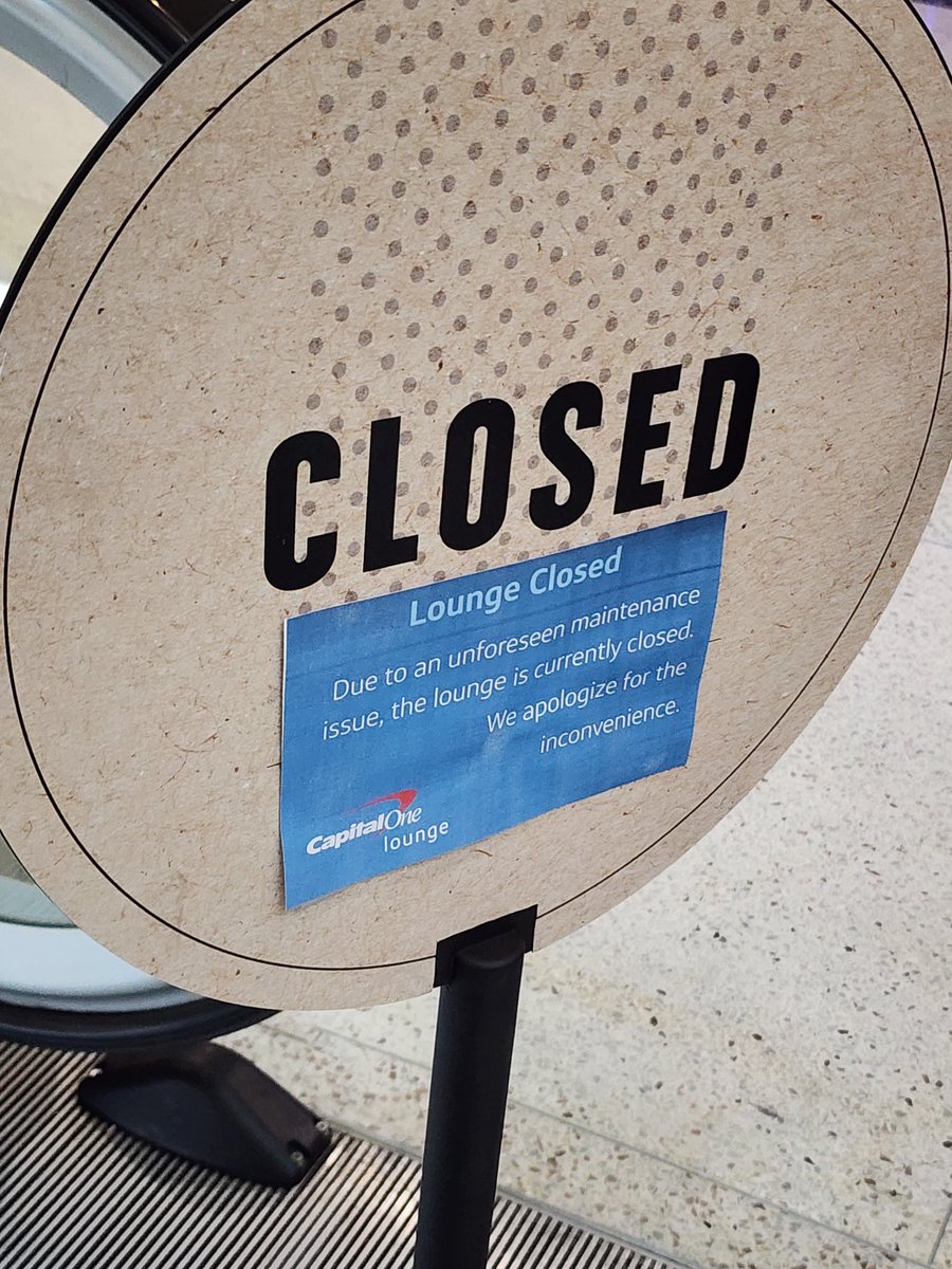 Denver Airport lounge closed on the one day I was going to use it. Says it's open on the website, disappointing.  <a href="/CapitalOne/">Capital One</a>